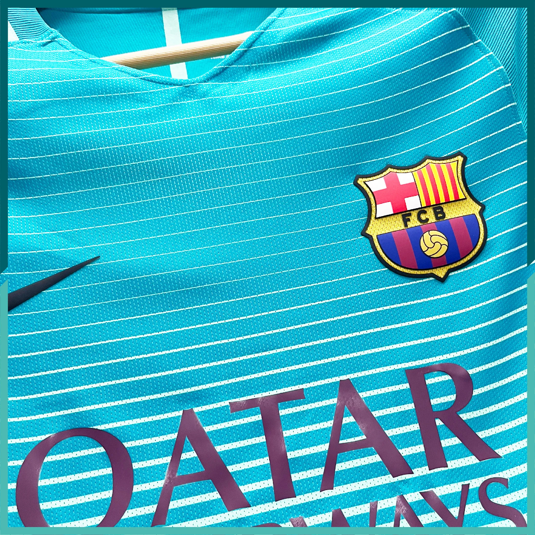 [連熨字、臂章] Player Issue 2016-17 巴塞隆拿第二作客球衣 - Image 3